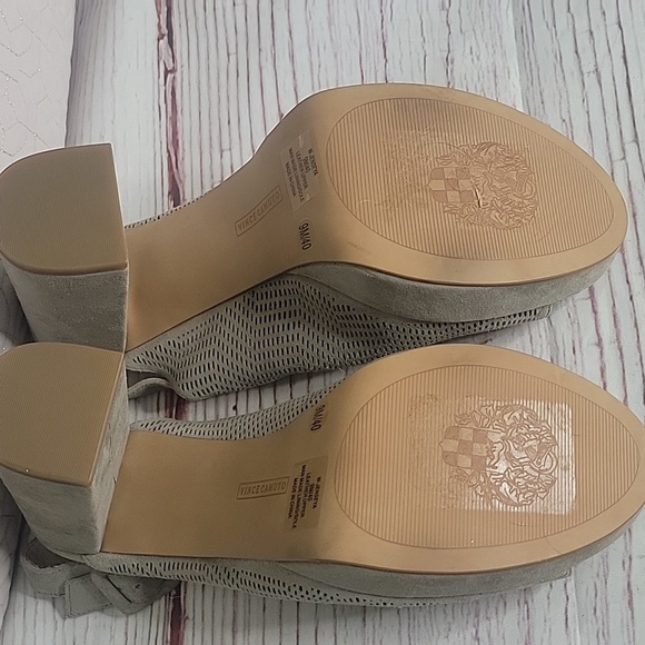 Vince Camuto Taupe Suede Platform Sandals Size 9 - Picture 9 of 11